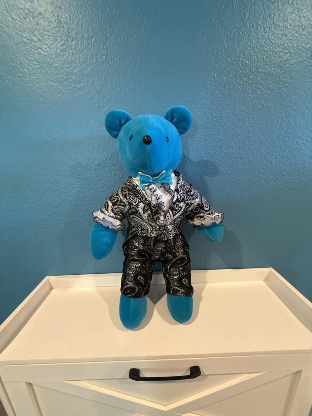 Vintage North American Bear Co. VIB Bear - Libearace